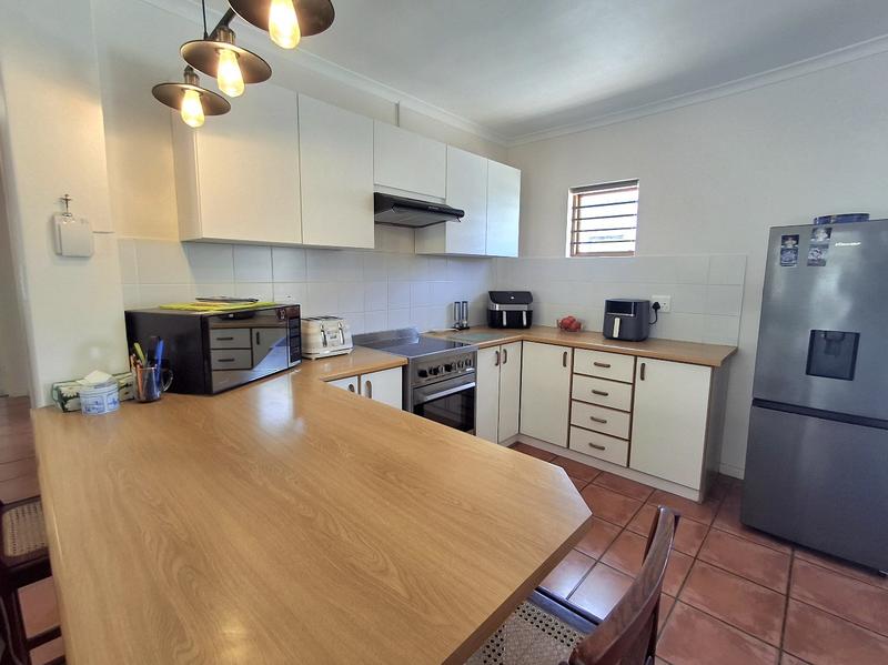 3 Bedroom Property for Sale in Britannia Bay Western Cape